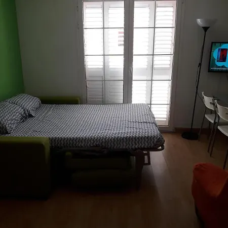 Huelin Playa Apartamento *